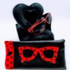 etui-a-lunettes-monture-rouge