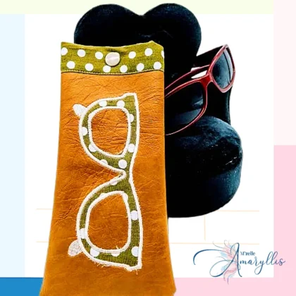 Etui lunettes brodé kaki