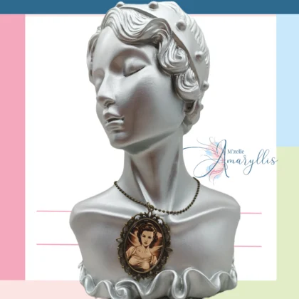 Collier Perle vintage en BD