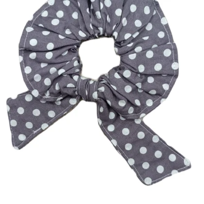 Chouchou ruban gris pois blancs