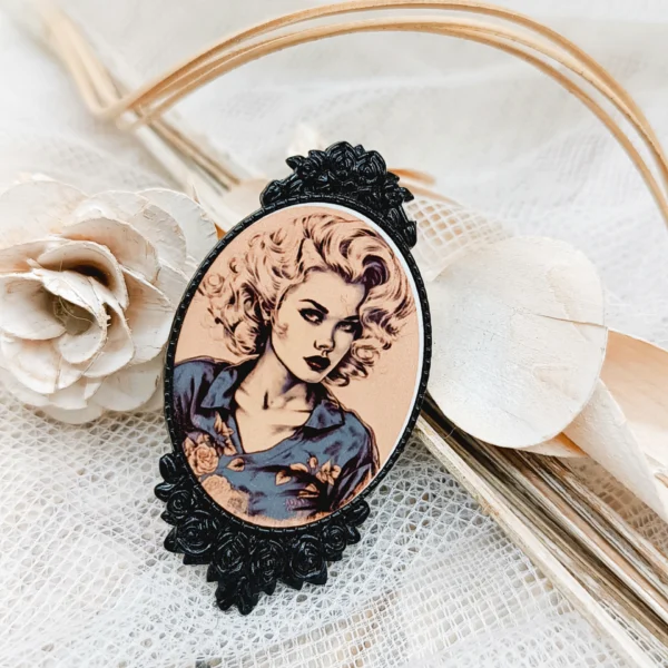 Broche Souvenirs de l'Âge d'Or – Image 2