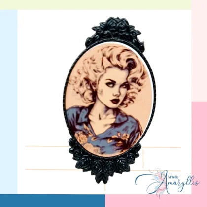 Broche Souvenirs de l'Âge d'Or