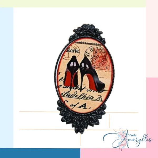 Broche Loubella