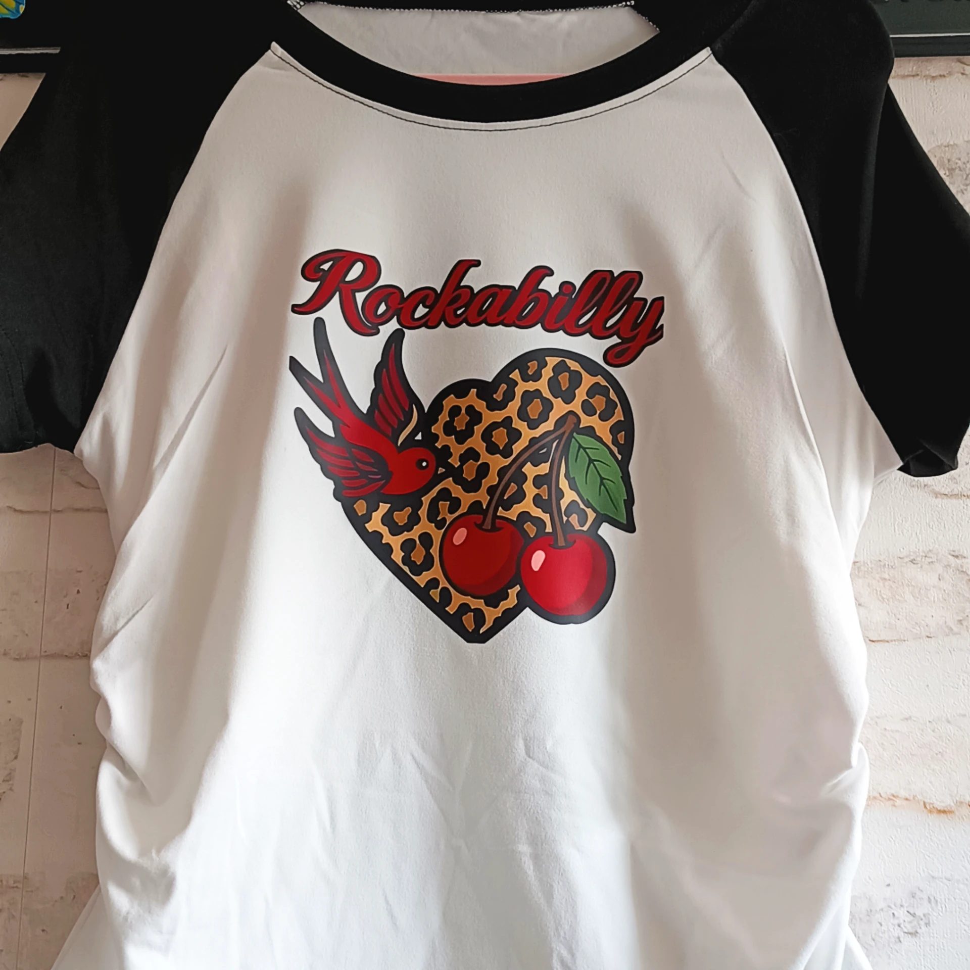T-shirt Cherry Rockabilly – Image 4